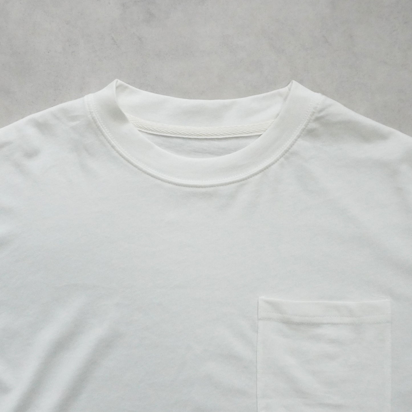 刺繍Tシャツ