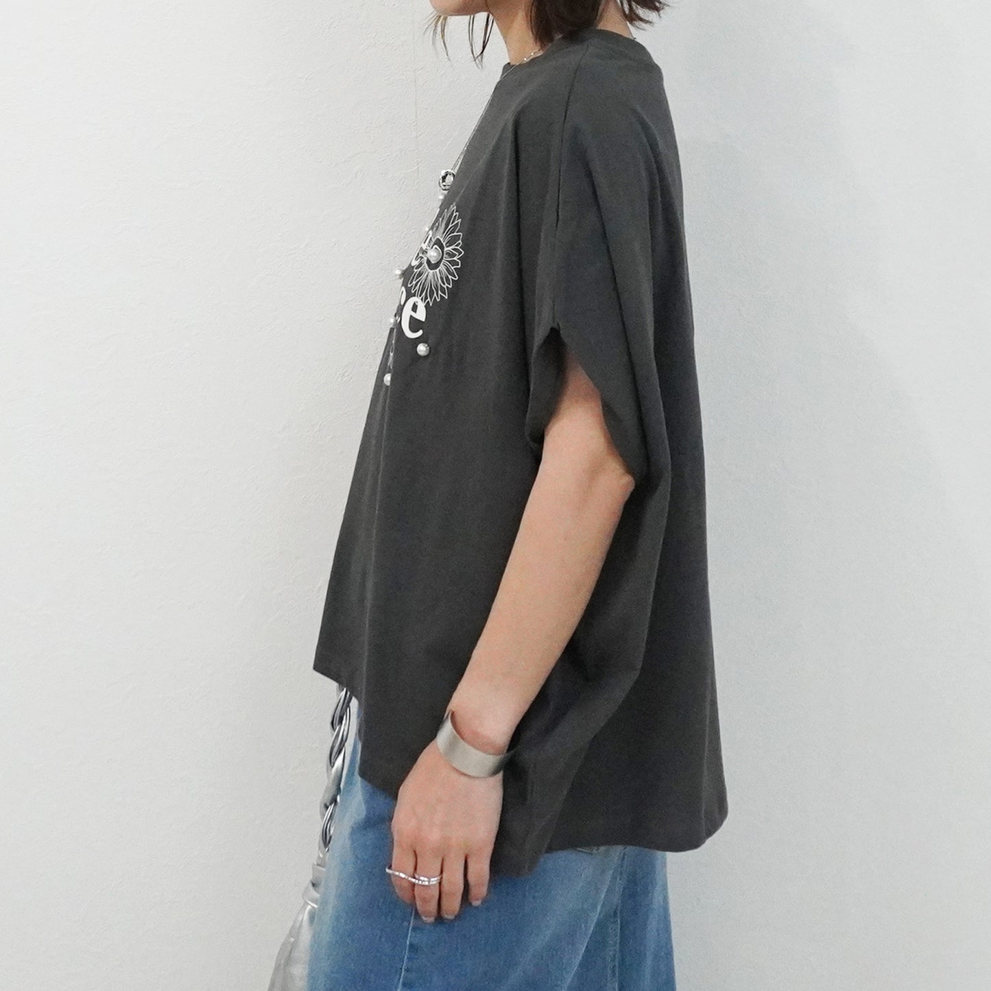 パールプリントTシャツ