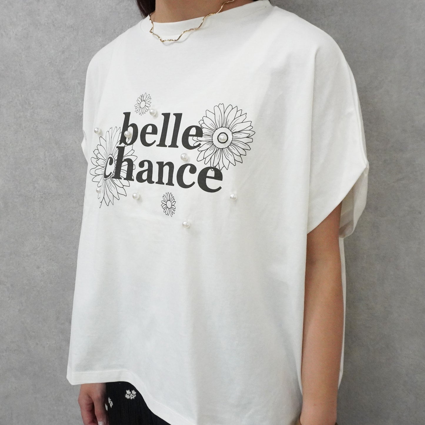 パールプリントTシャツ