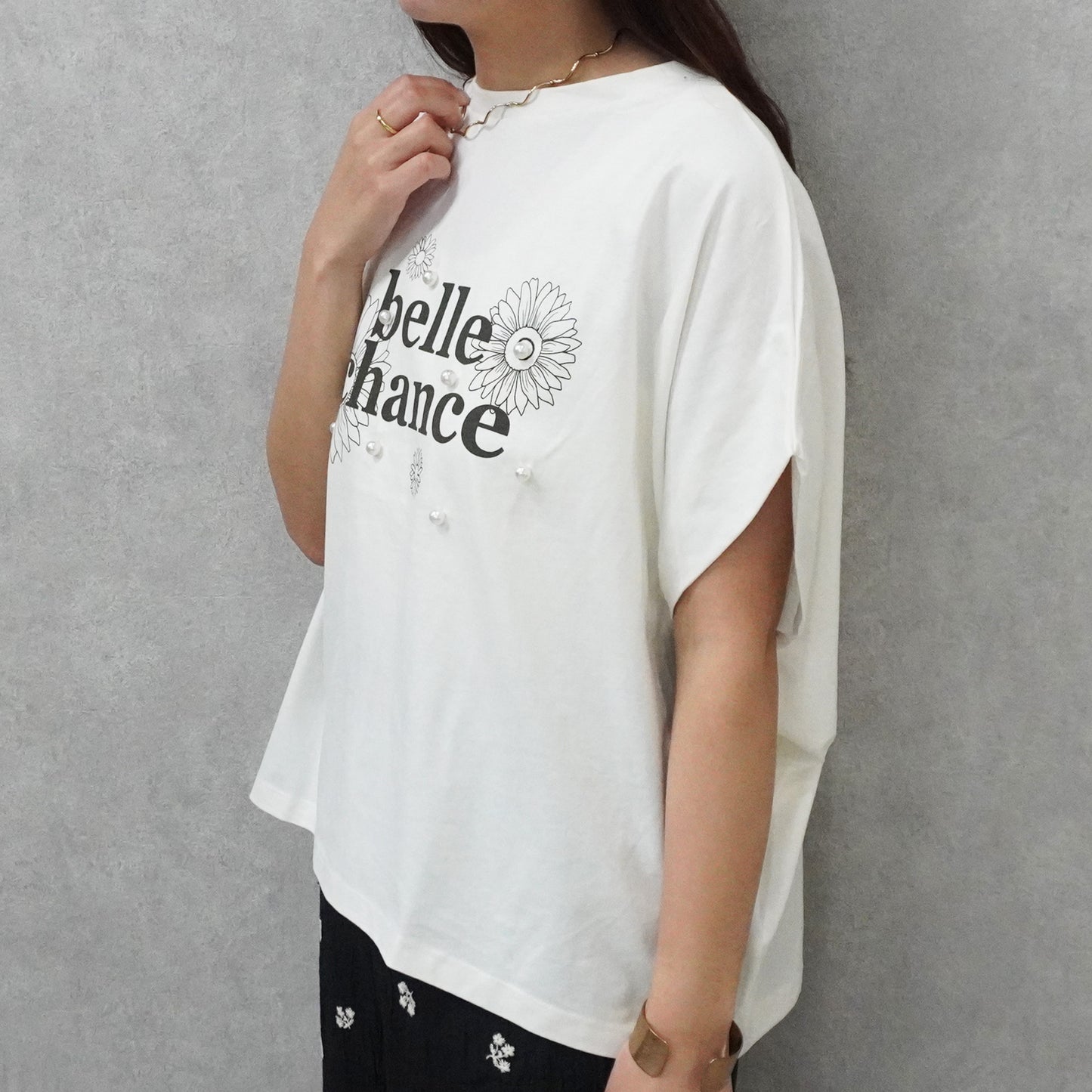 パールプリントTシャツ