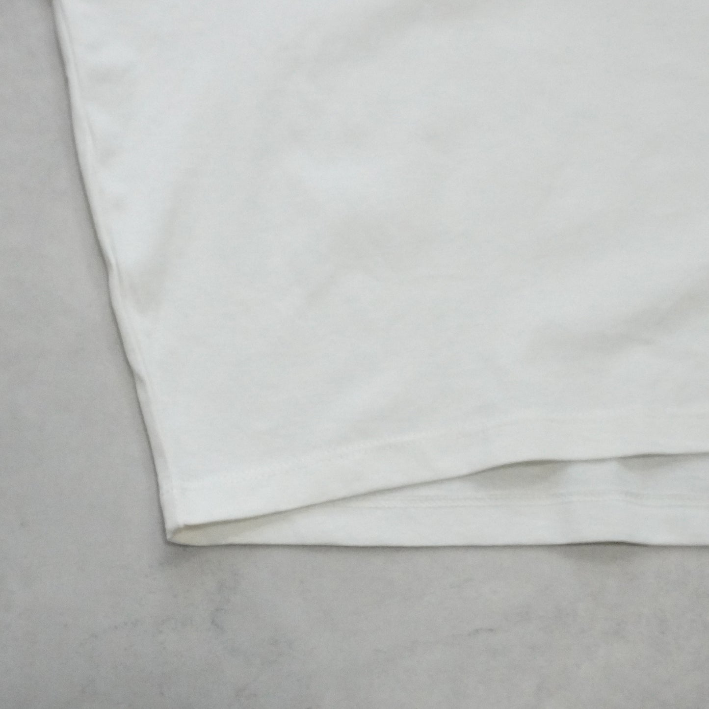 パールプリントTシャツ