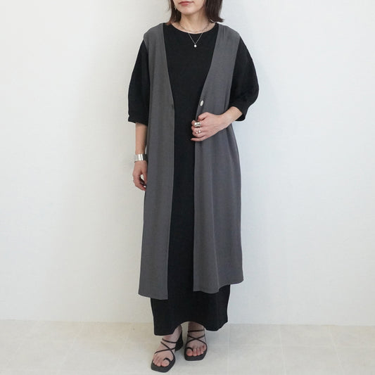 バックデザインロングジレ