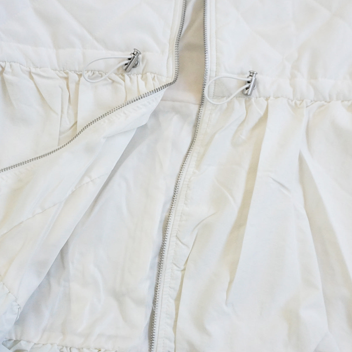 キルティングペプラムジャケット