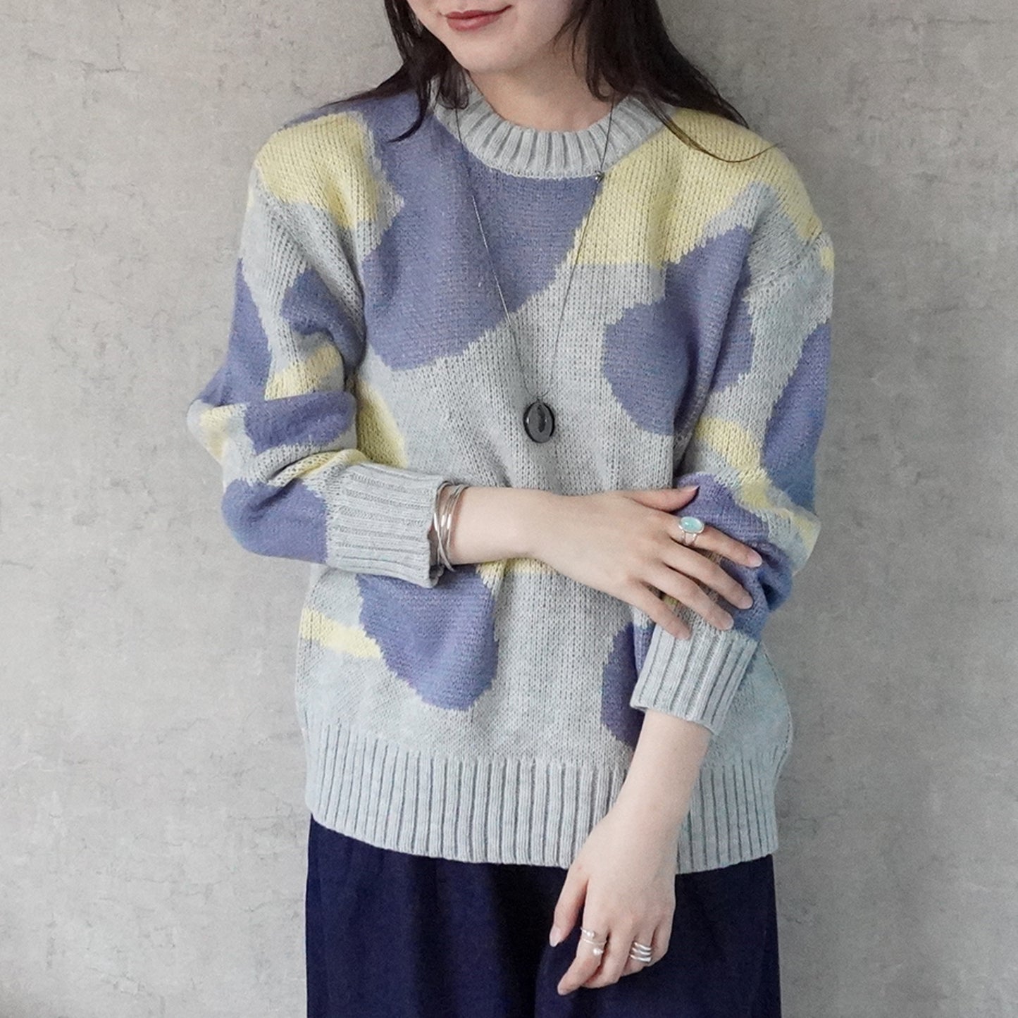 マーブル模様ニュアンスニット