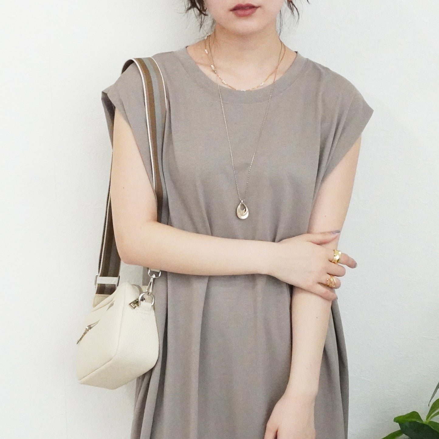 天竺ノースリーブロングワンピース