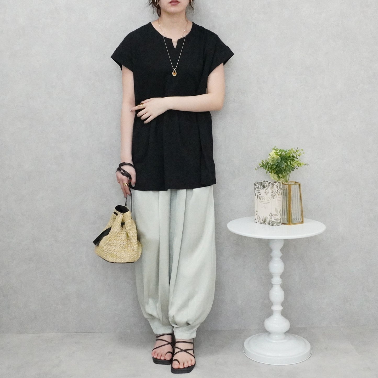 ミニVネックペプラムフレンチTシャツ【一部予約】