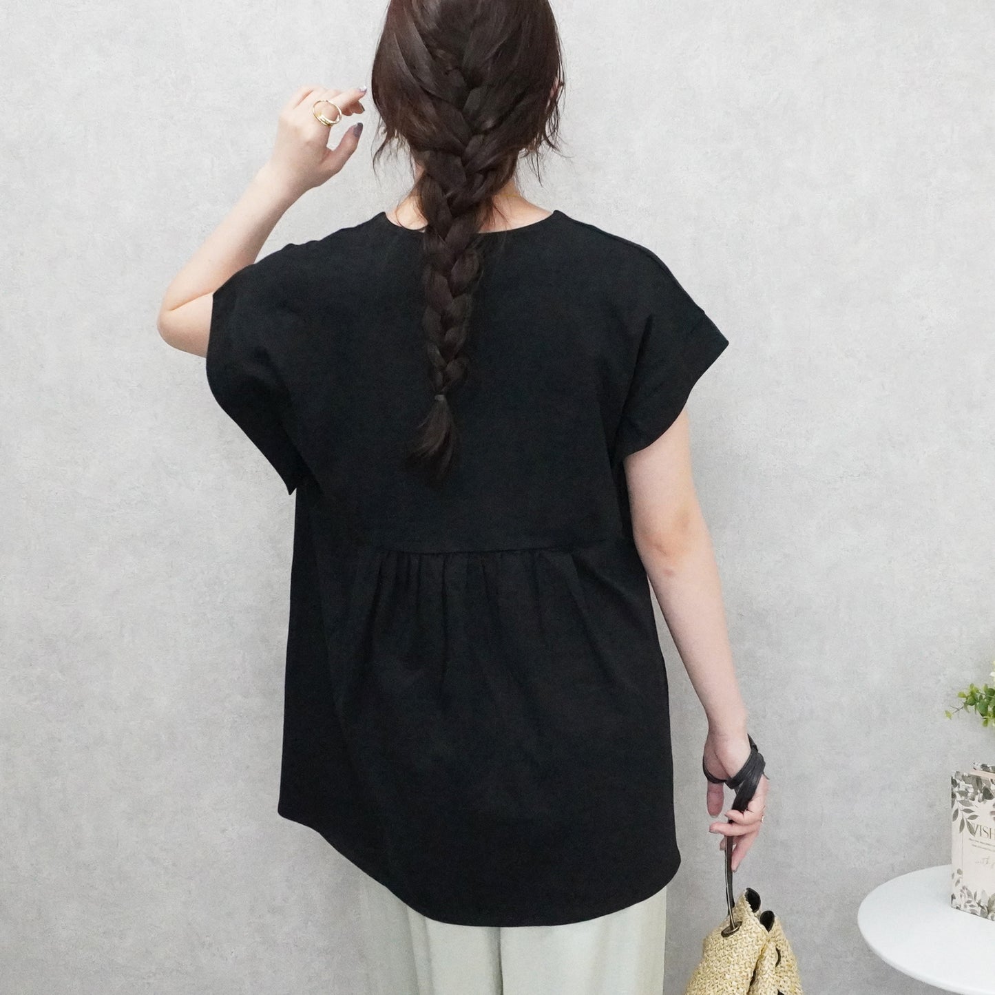 ミニVネックペプラムフレンチTシャツ【一部予約】