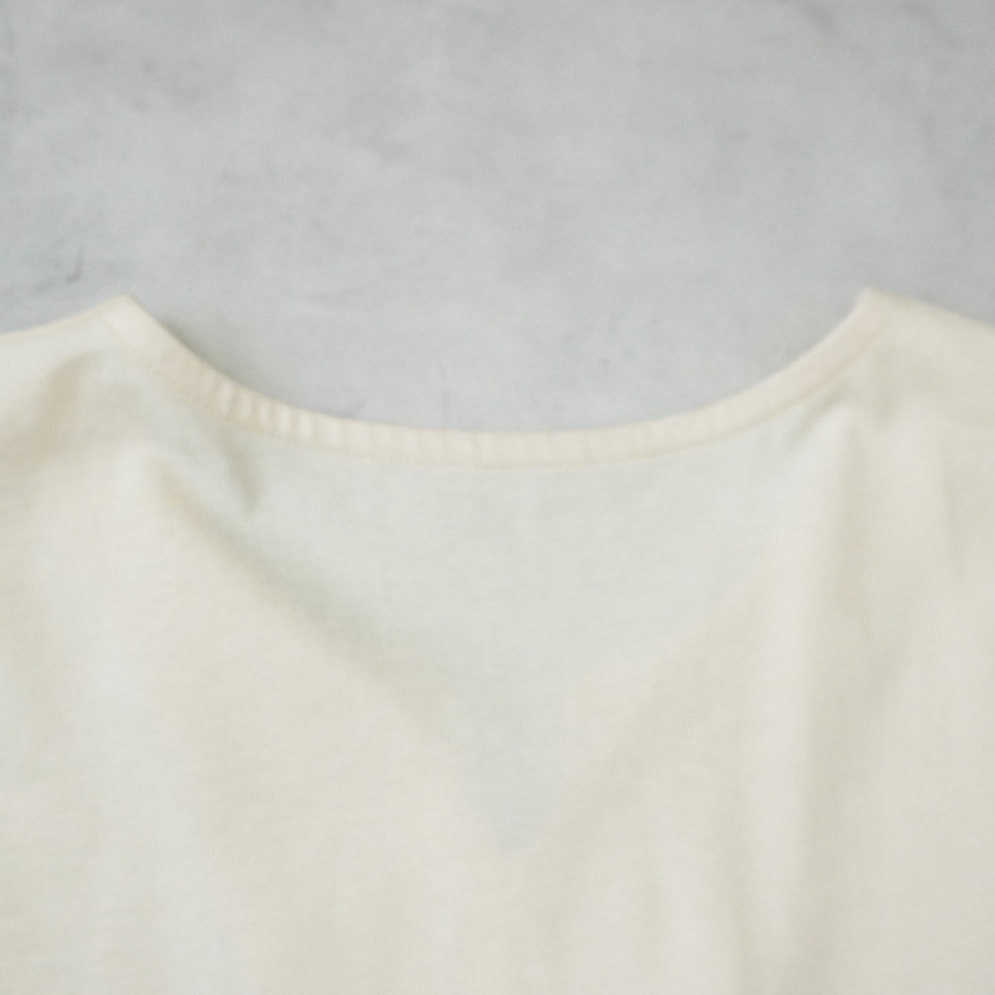 ミニVネックペプラムフレンチTシャツ【一部予約】