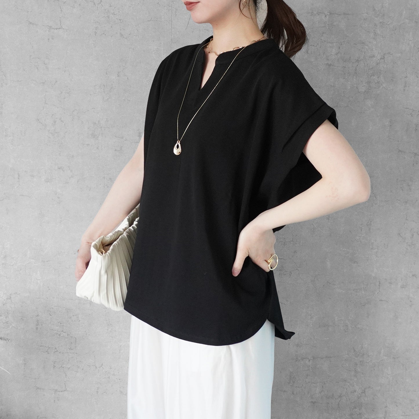 天竺キーネックフレンチスリーブTシャツ