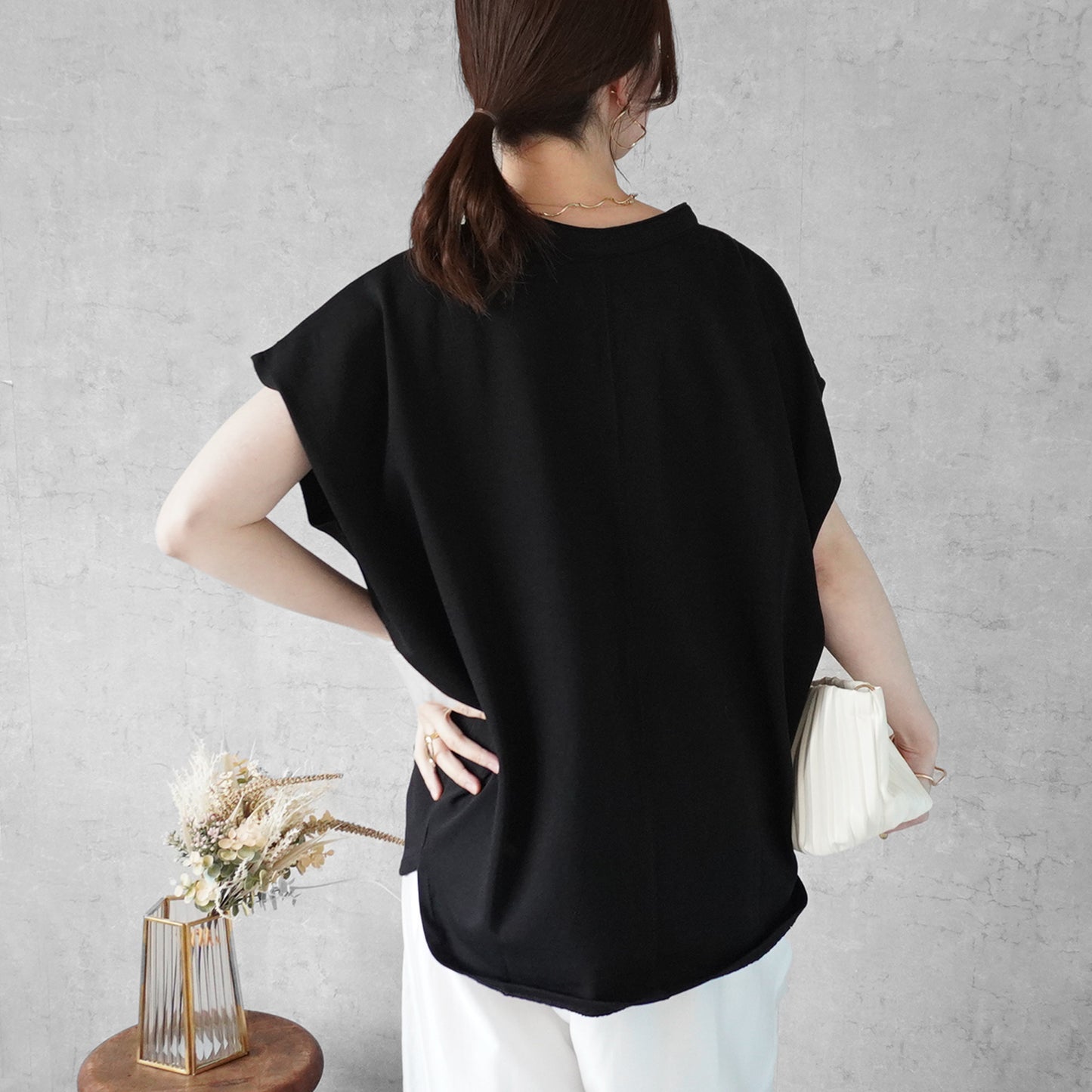 天竺キーネックフレンチスリーブTシャツ