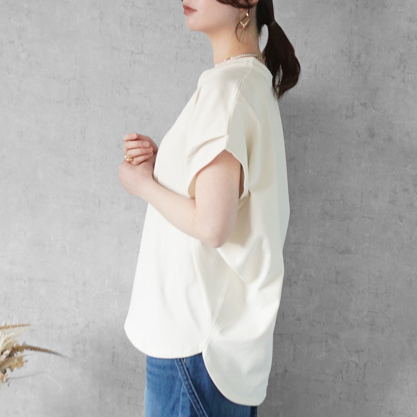 天竺キーネックフレンチスリーブTシャツ