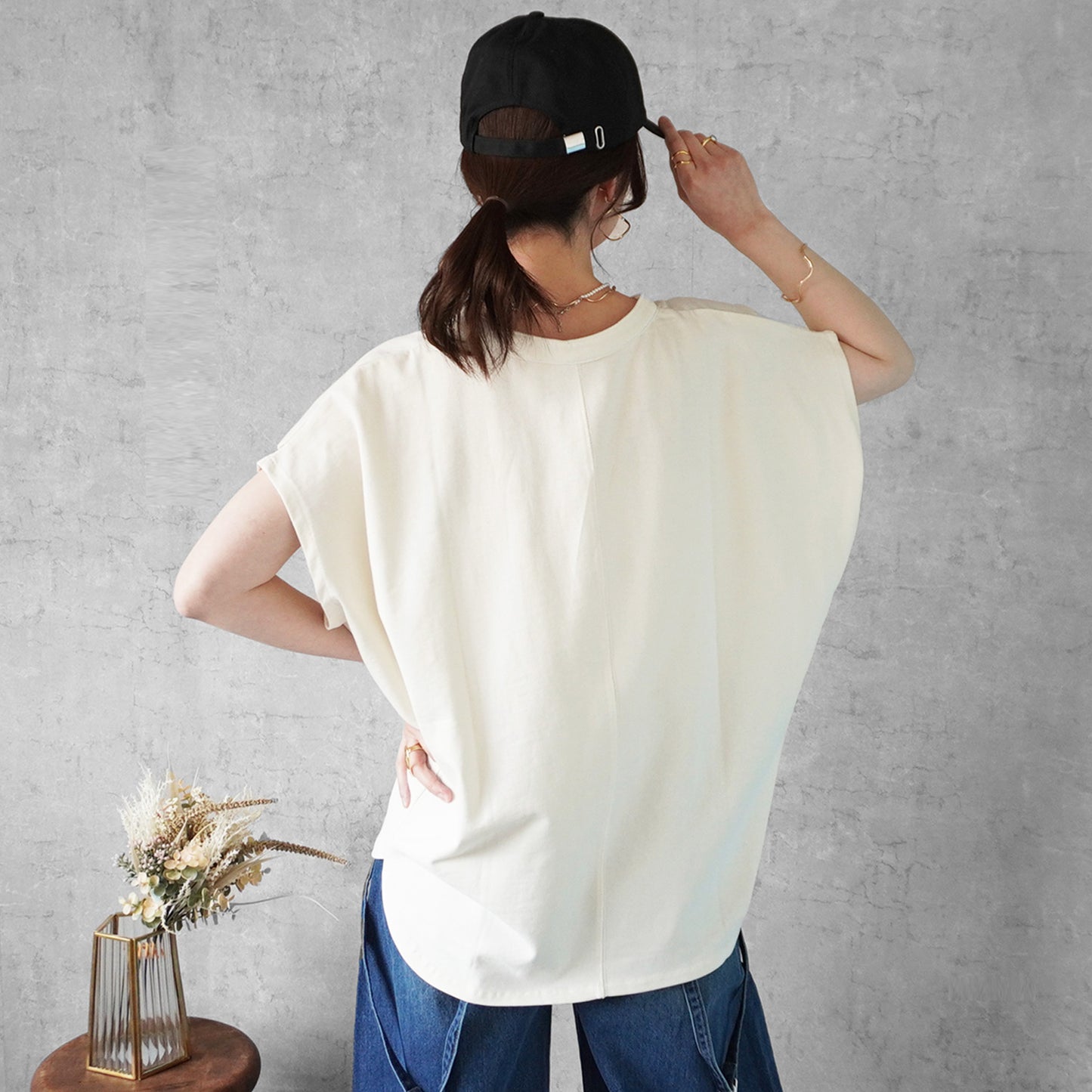 天竺キーネックフレンチスリーブTシャツ