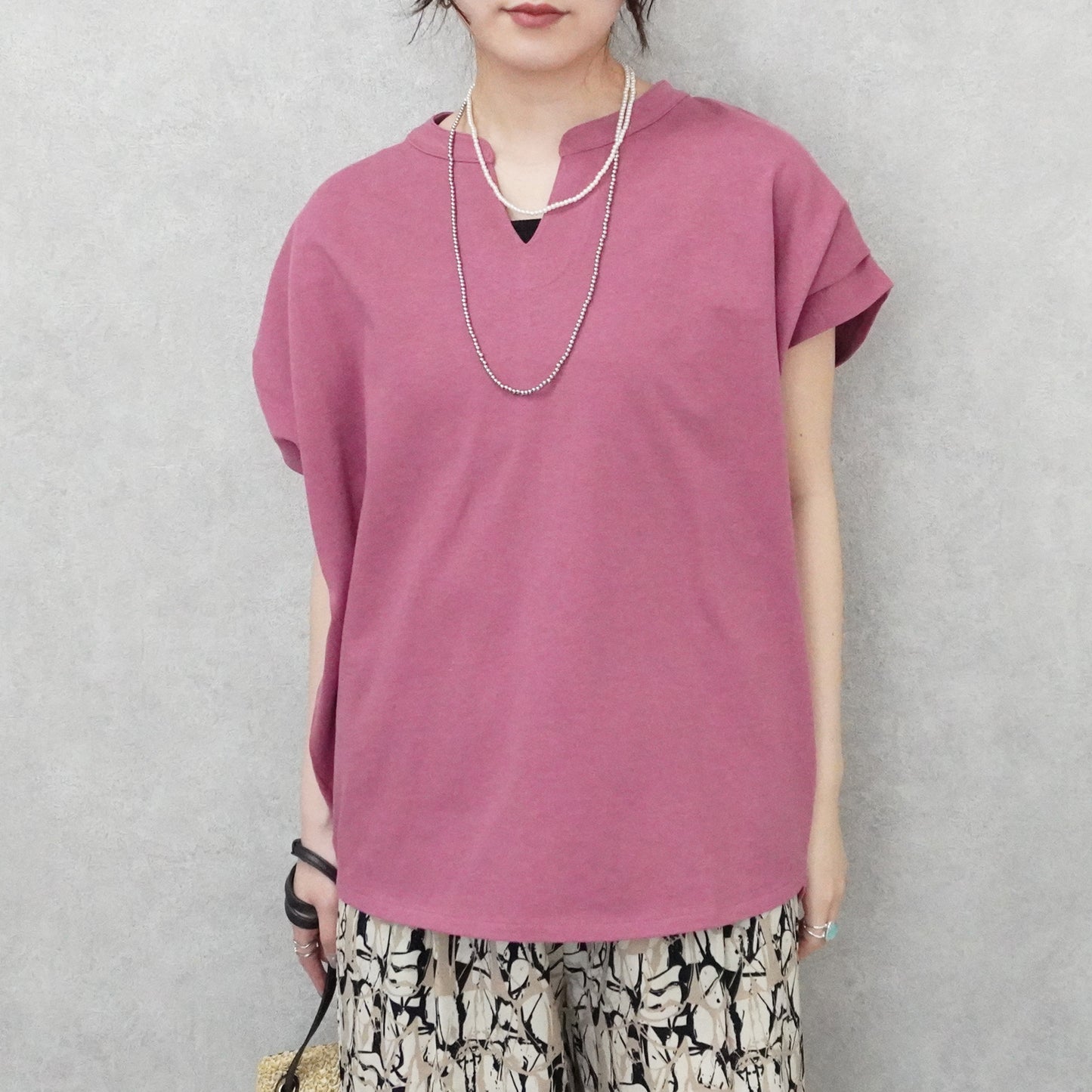 天竺キーネックフレンチスリーブTシャツ