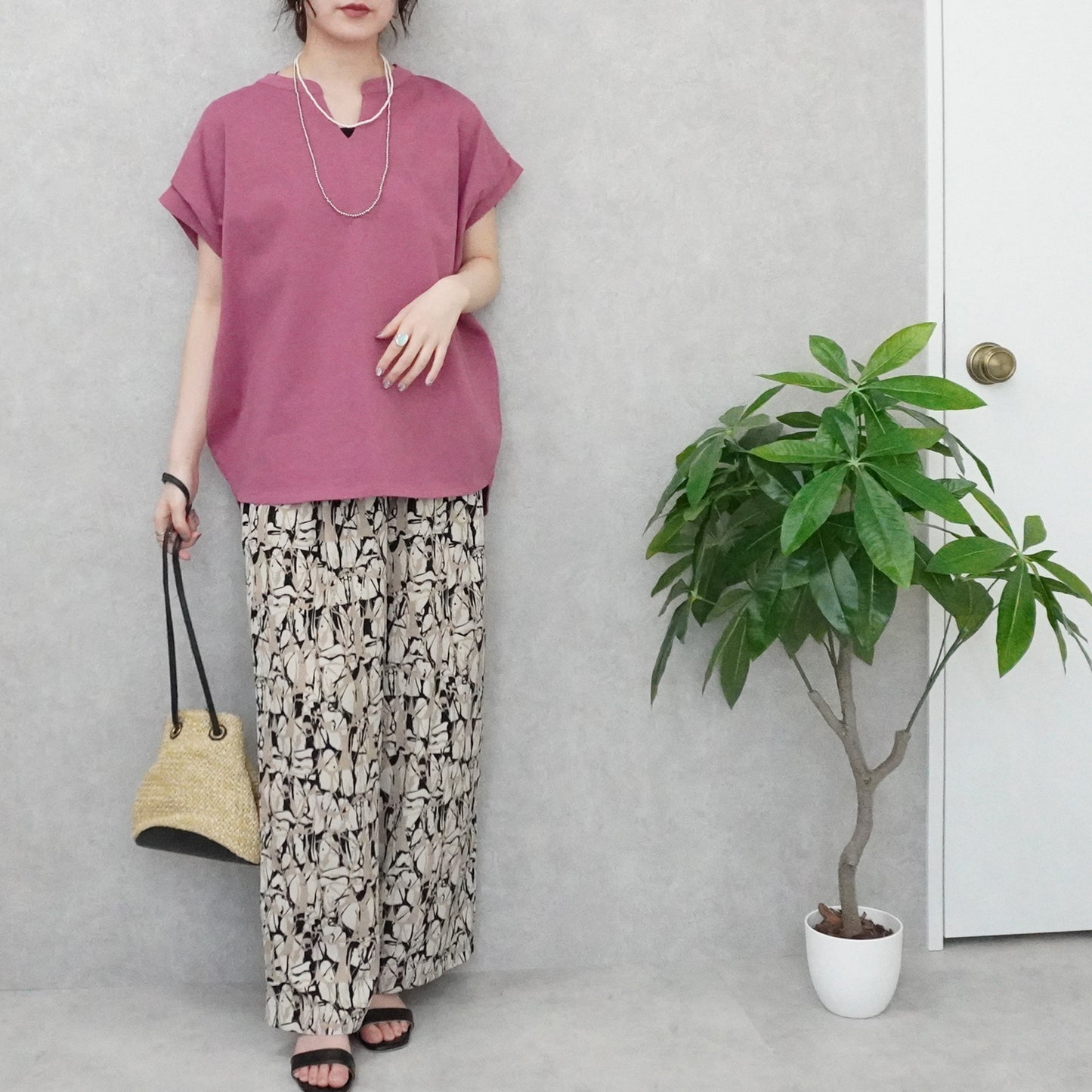 天竺キーネックフレンチスリーブTシャツ