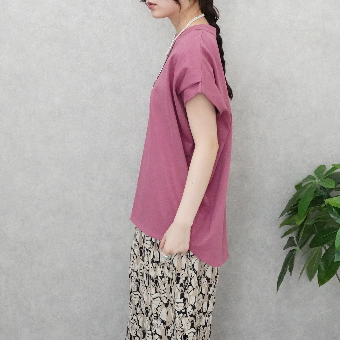 天竺キーネックフレンチスリーブTシャツ