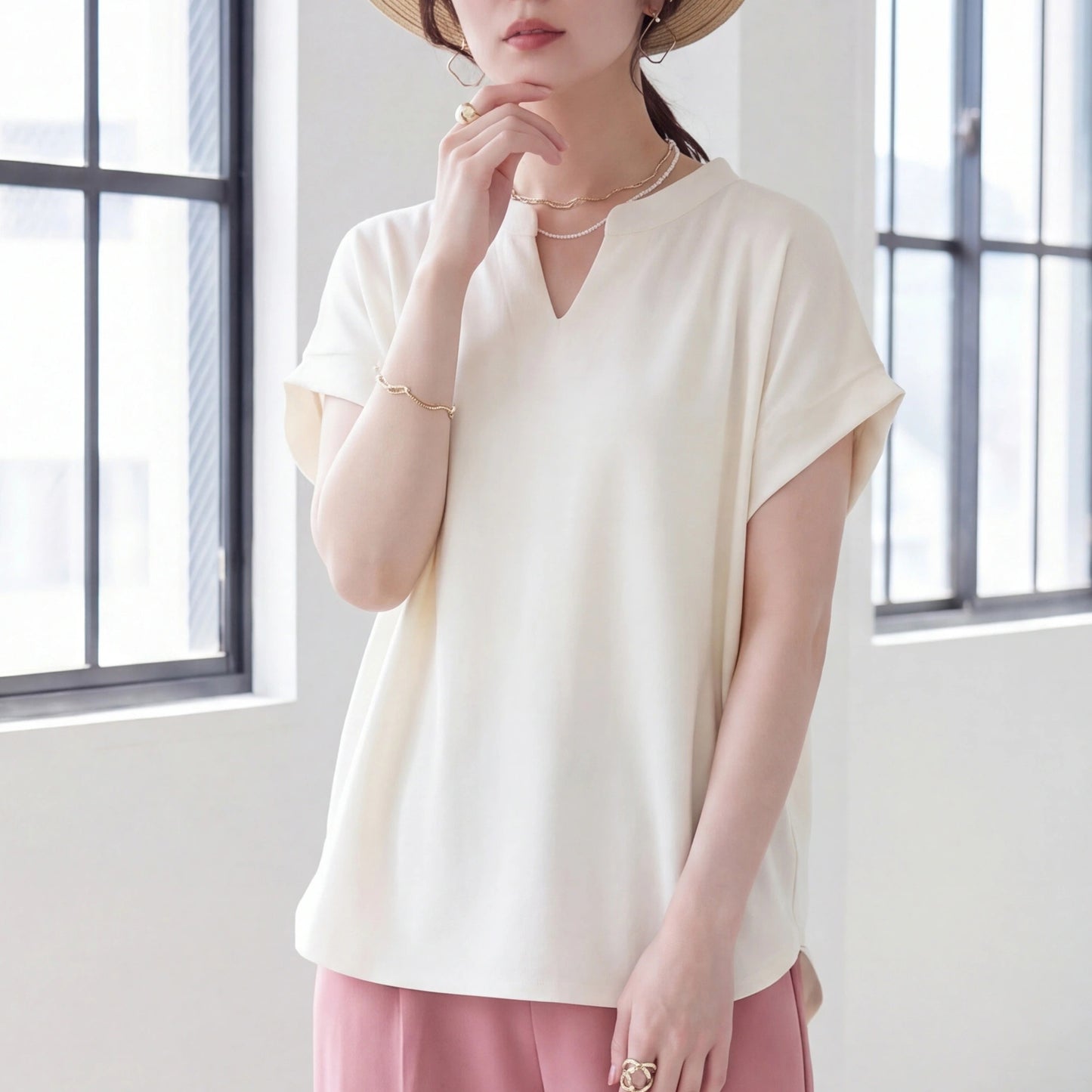 天竺キーネックフレンチスリーブTシャツ