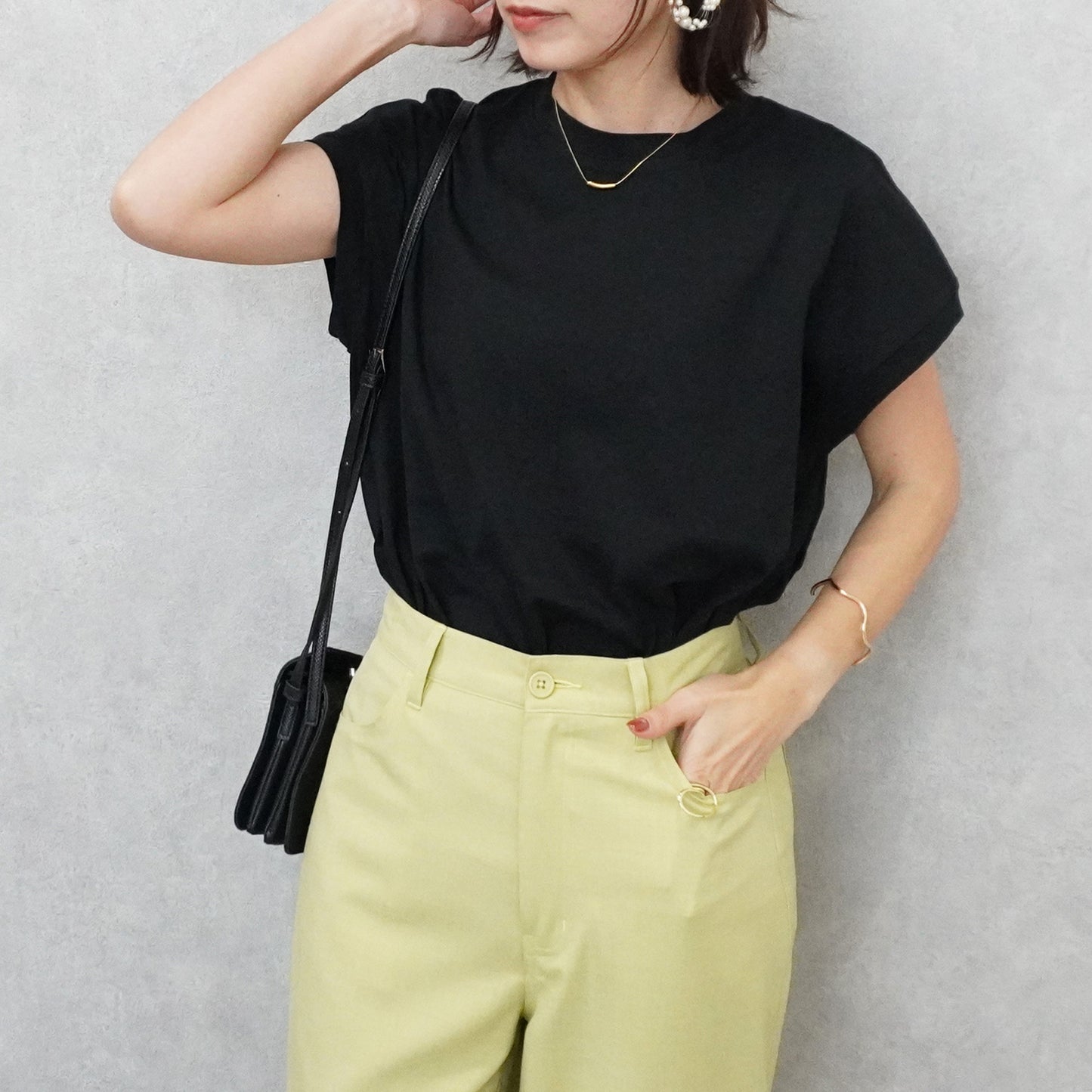 接触冷感フレンチフレアTシャツ