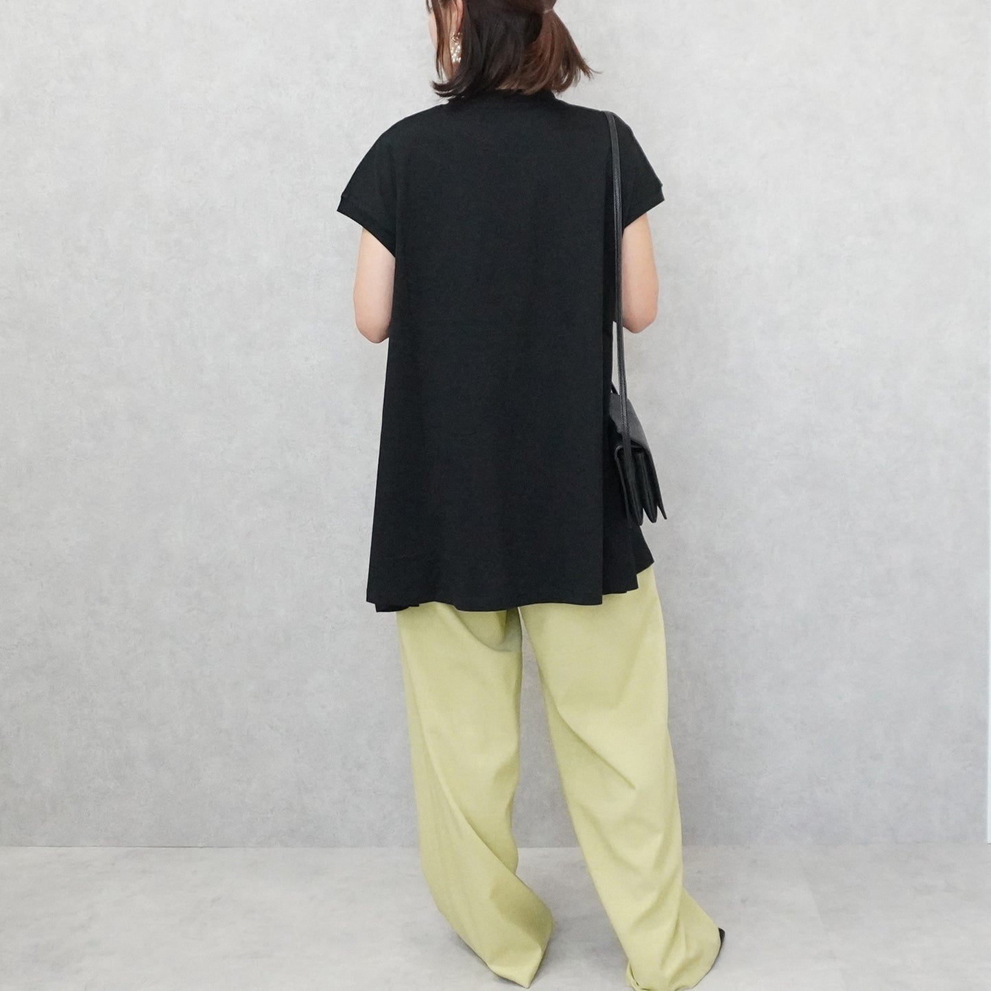 接触冷感フレンチフレアTシャツ