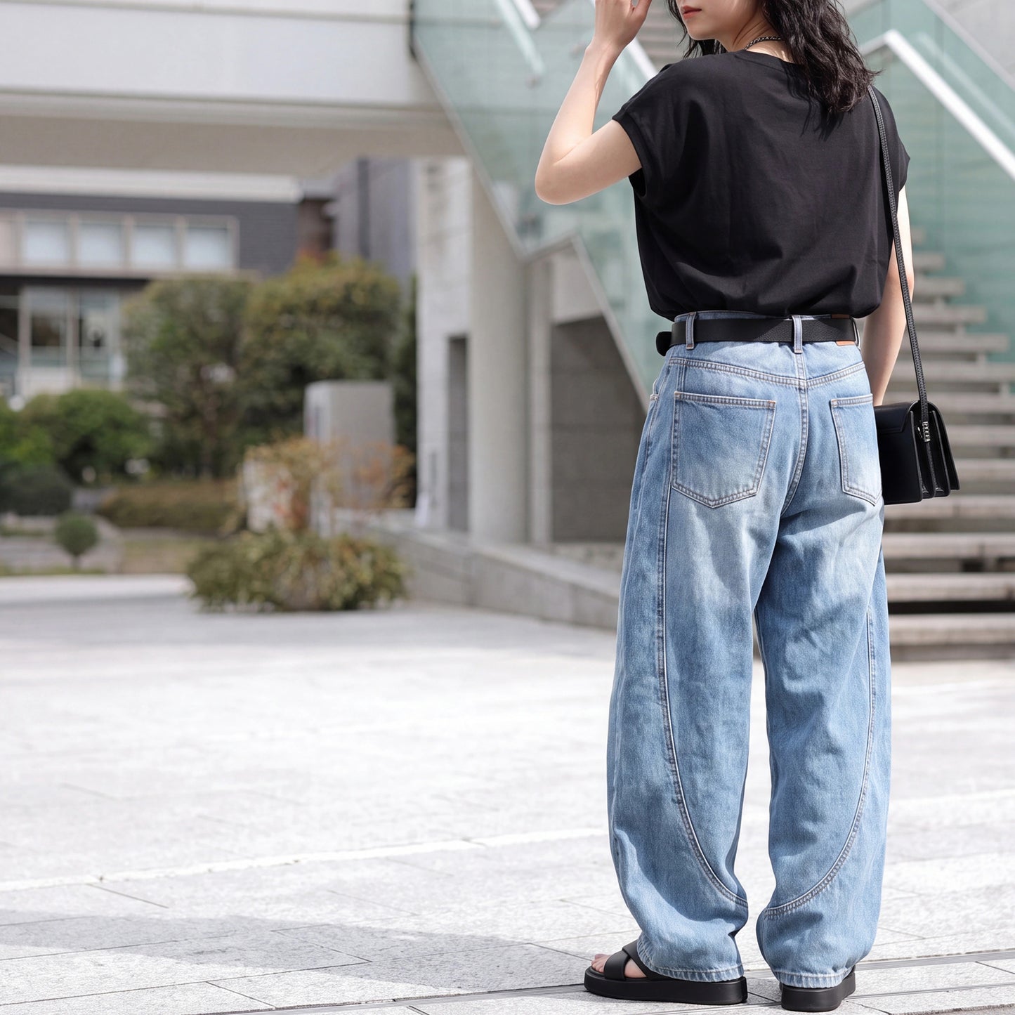 接触冷感フレンチフレアTシャツ