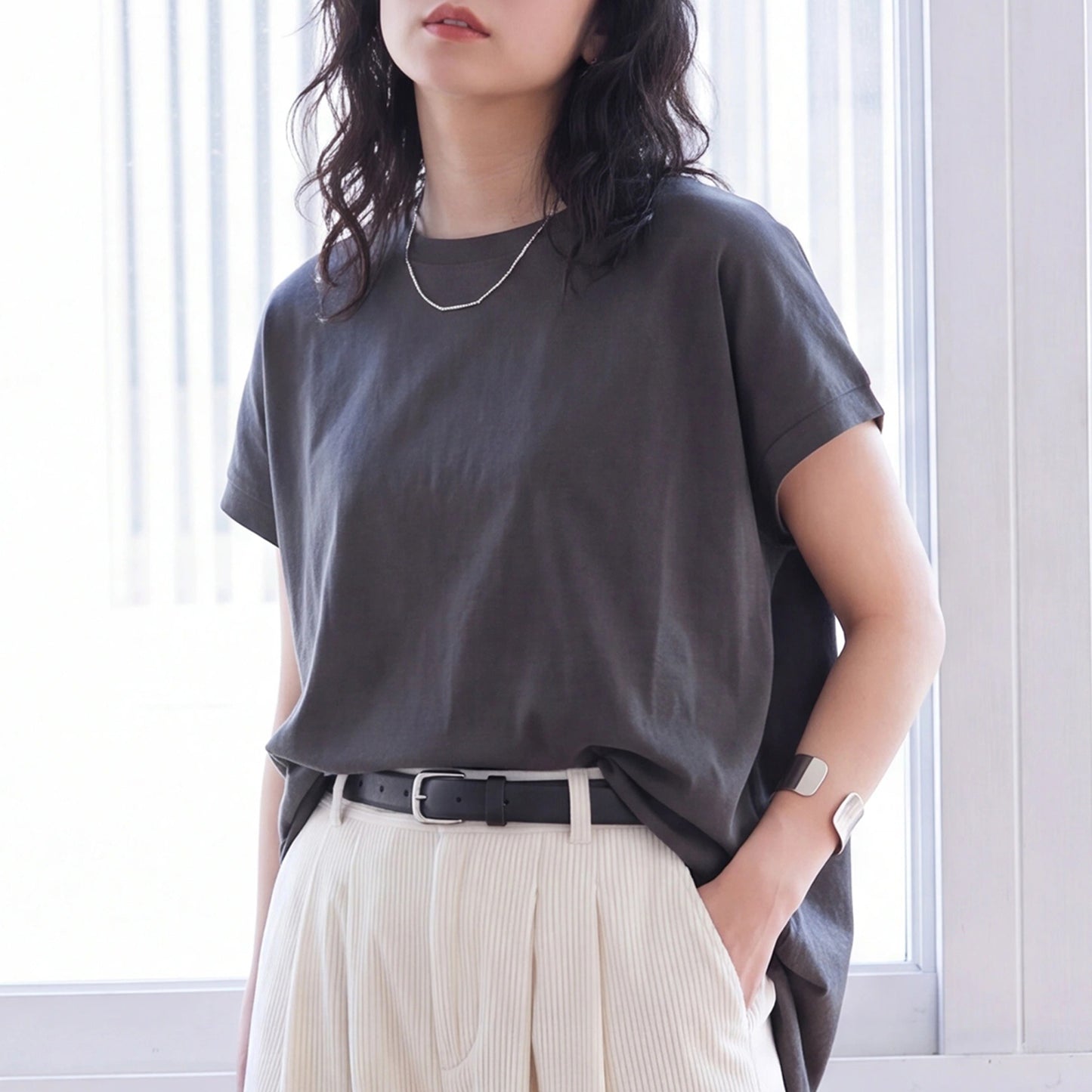 接触冷感フレンチフレアTシャツ