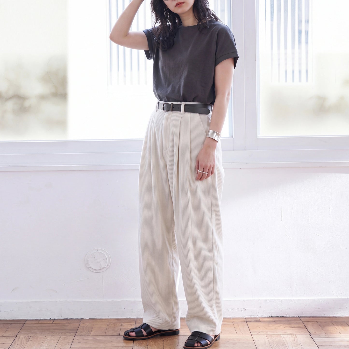 接触冷感フレンチフレアTシャツ