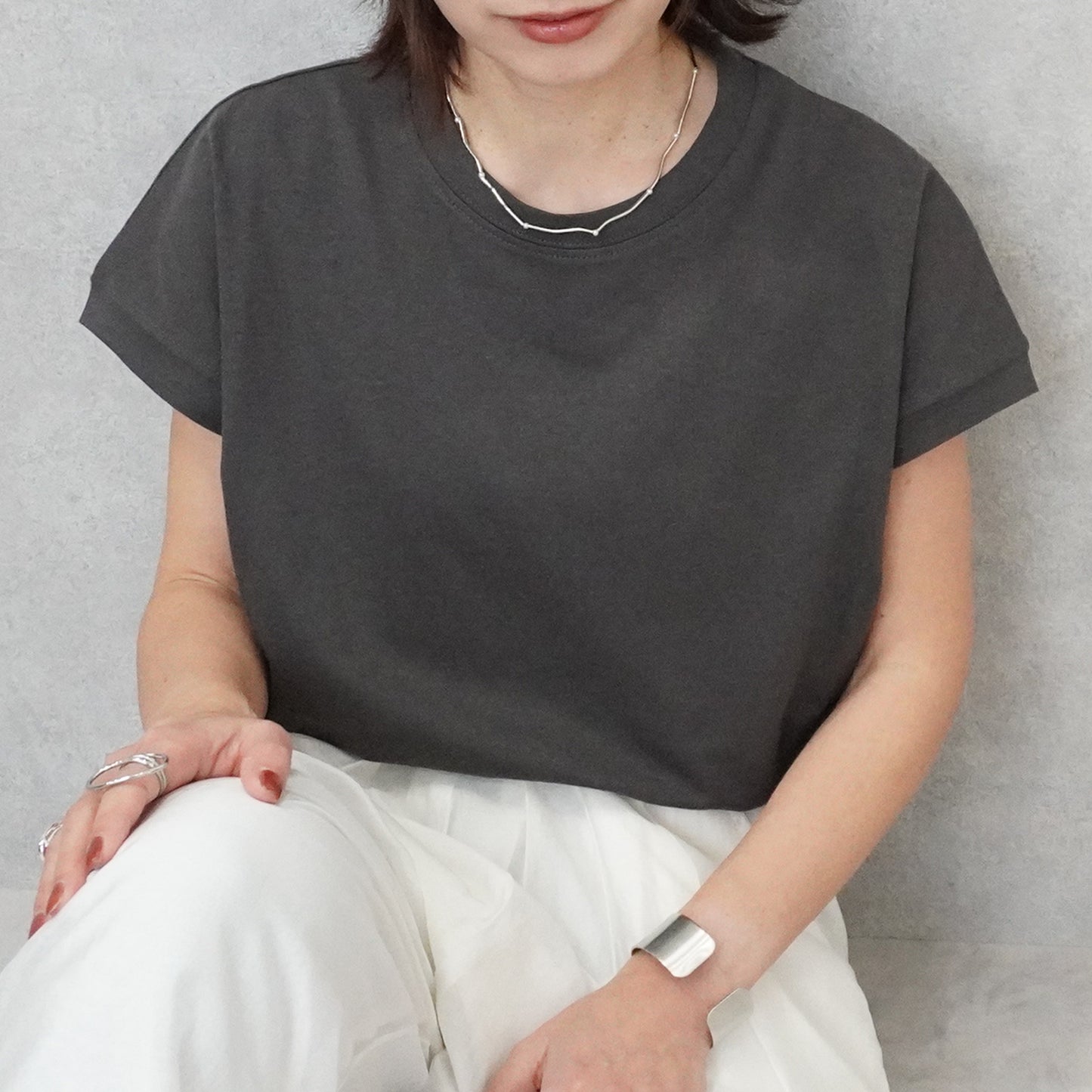 接触冷感フレンチフレアTシャツ