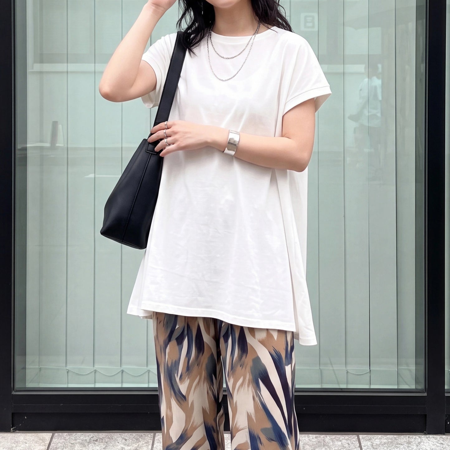 接触冷感フレンチフレアTシャツ