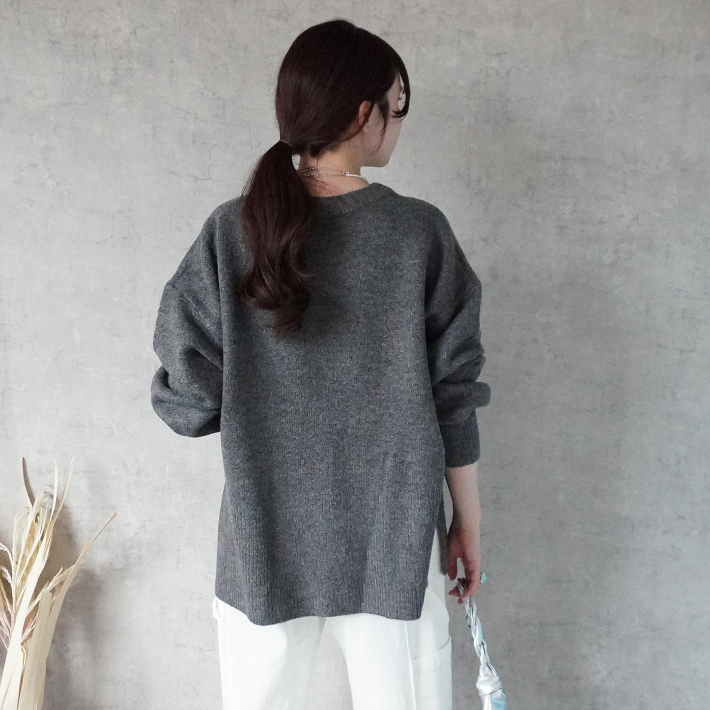 裾リブスリット入り天竺編みニット