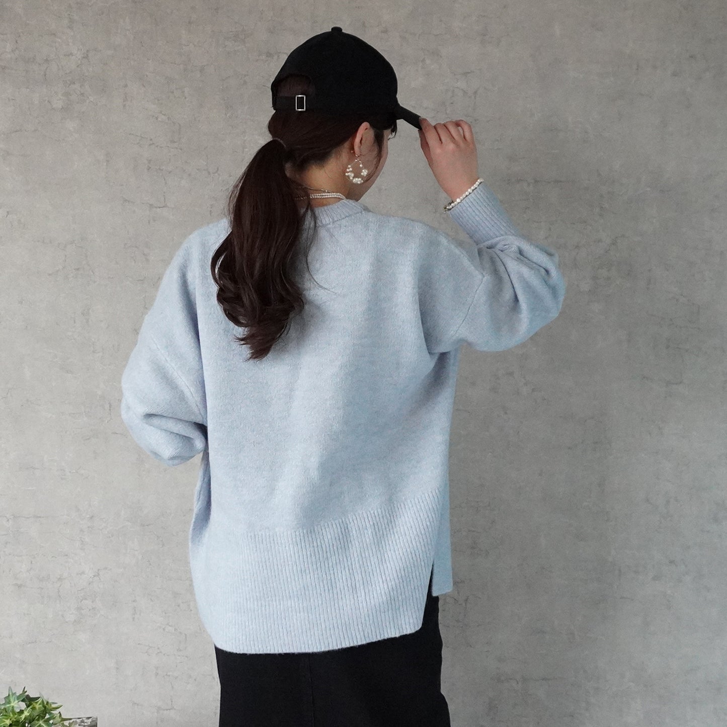 裾リブスリット入り天竺編みニット