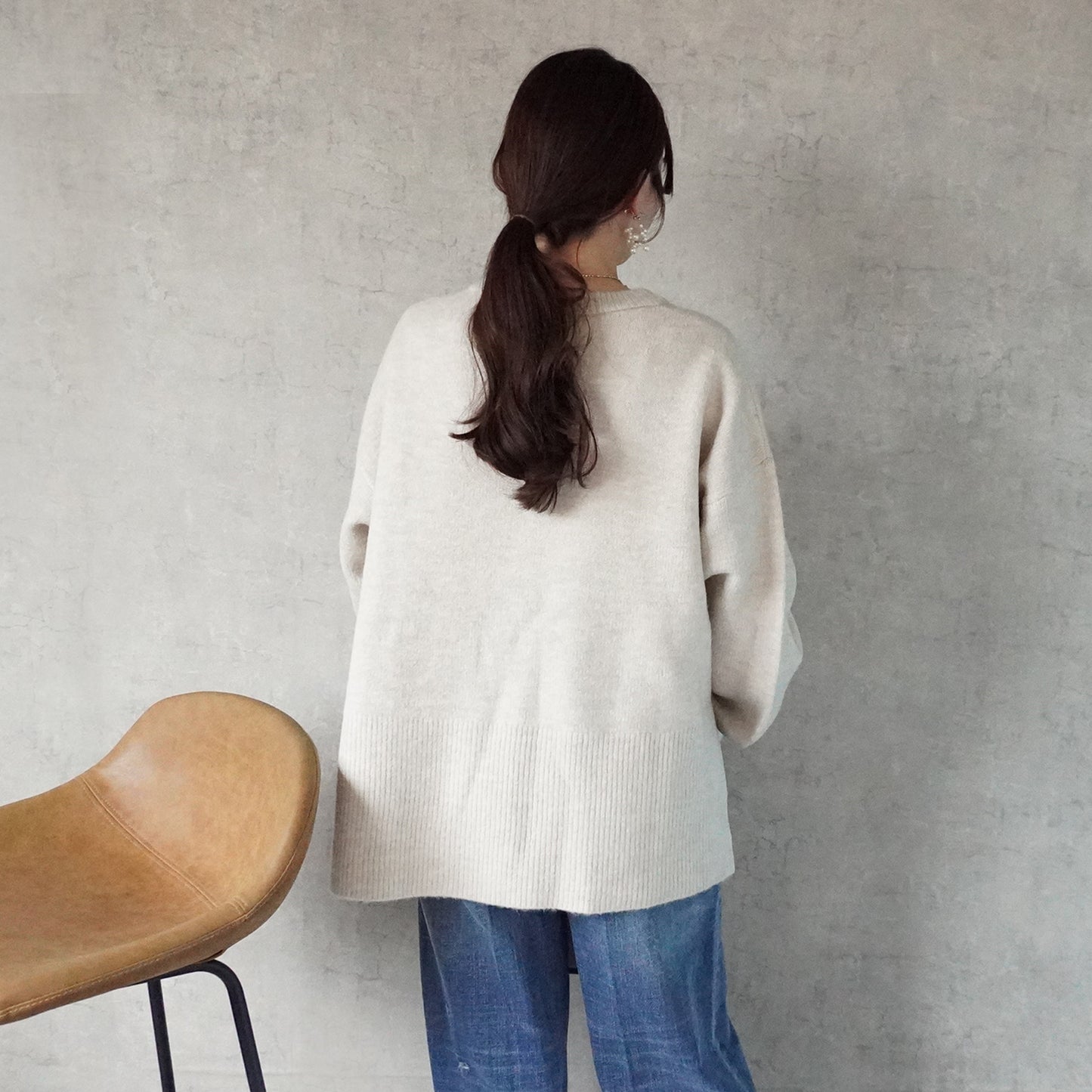 裾リブスリット入り天竺編みニット