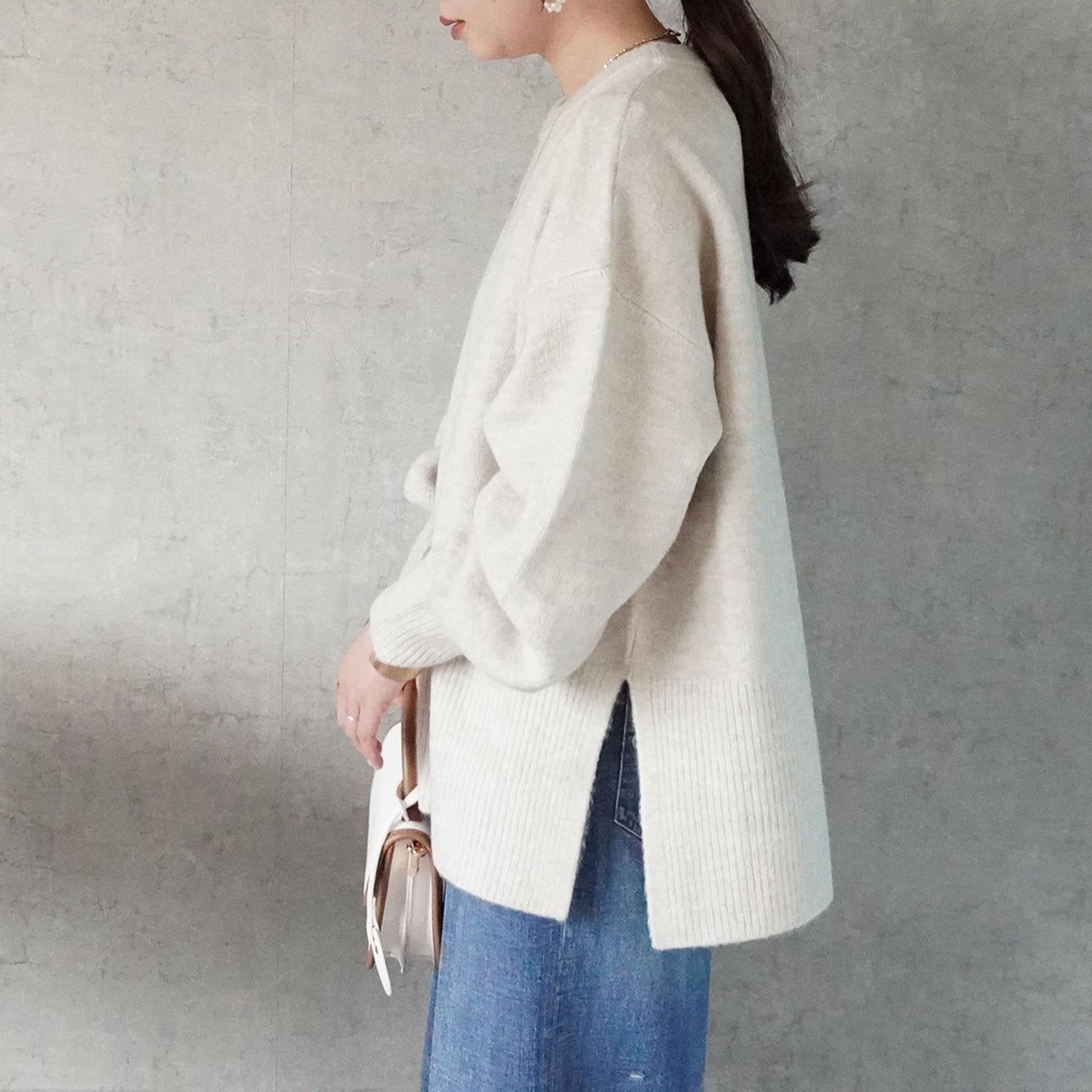 裾リブスリット入り天竺編みニット