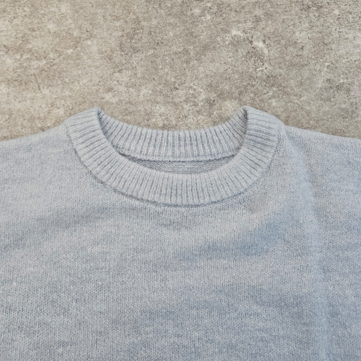 裾リブスリット入り天竺編みニット