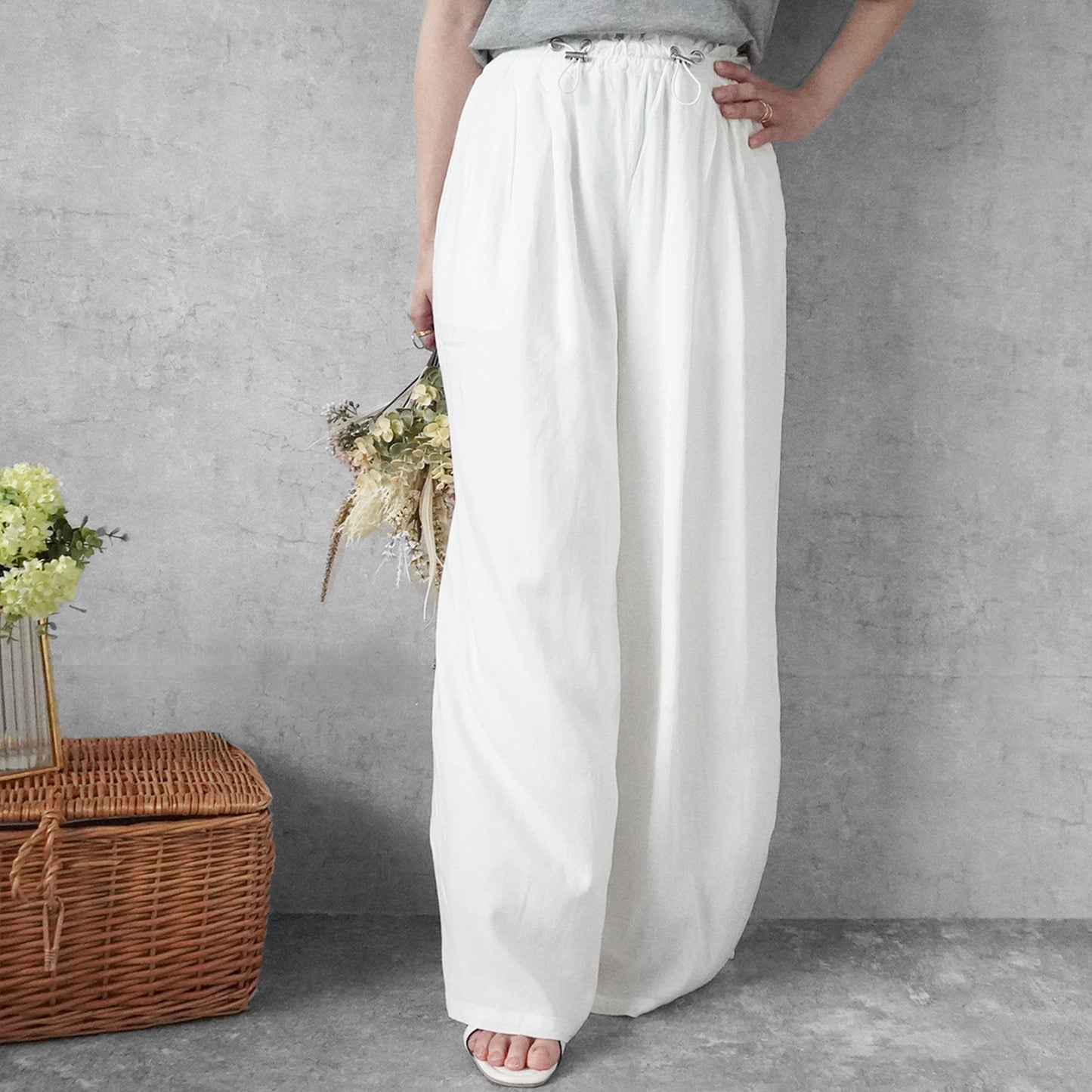 ドロストリネンワイドパンツ