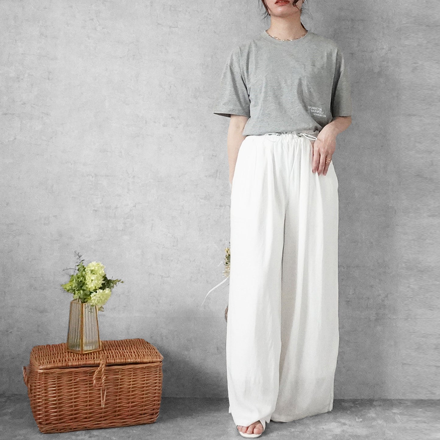 ドロストリネンワイドパンツ