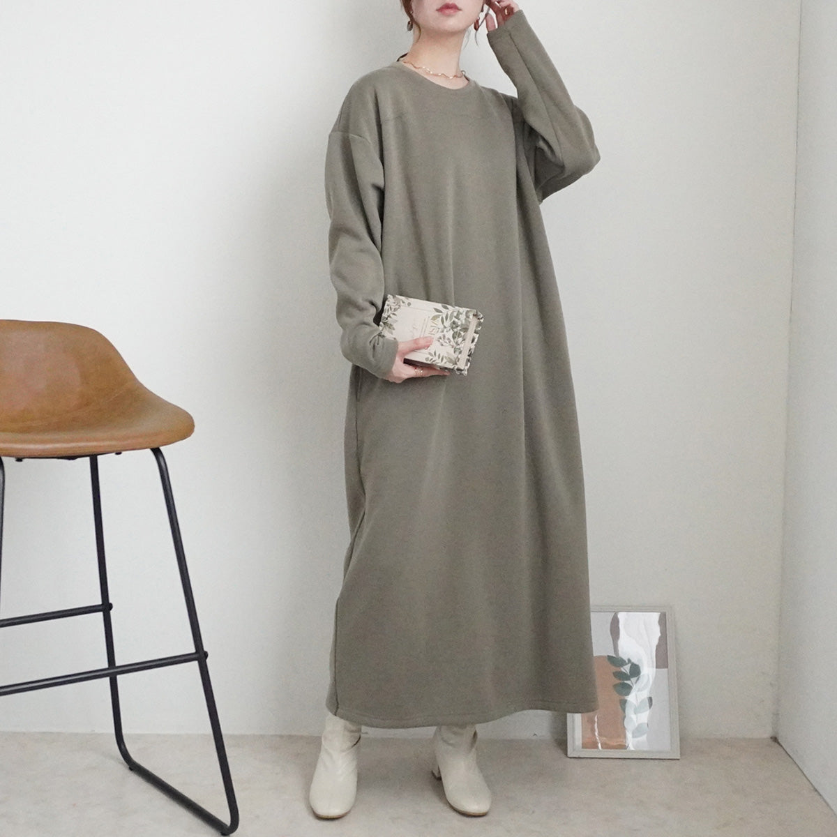 裏シャギーアルガンオイル加工同色ステッチワンピース