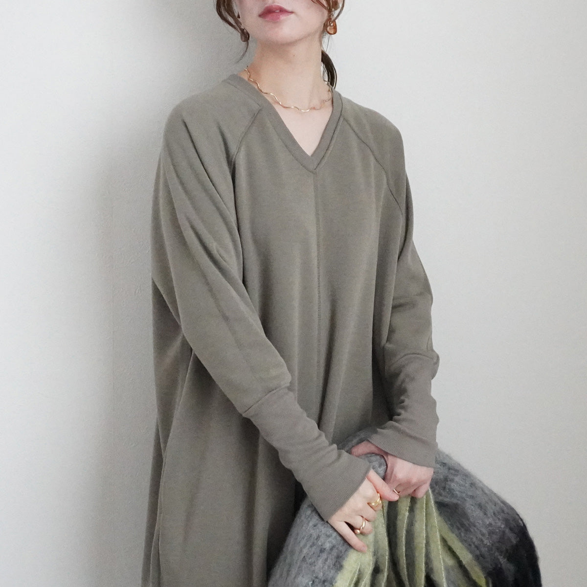 裏シャギーアルガンオイル加工Vワンピース