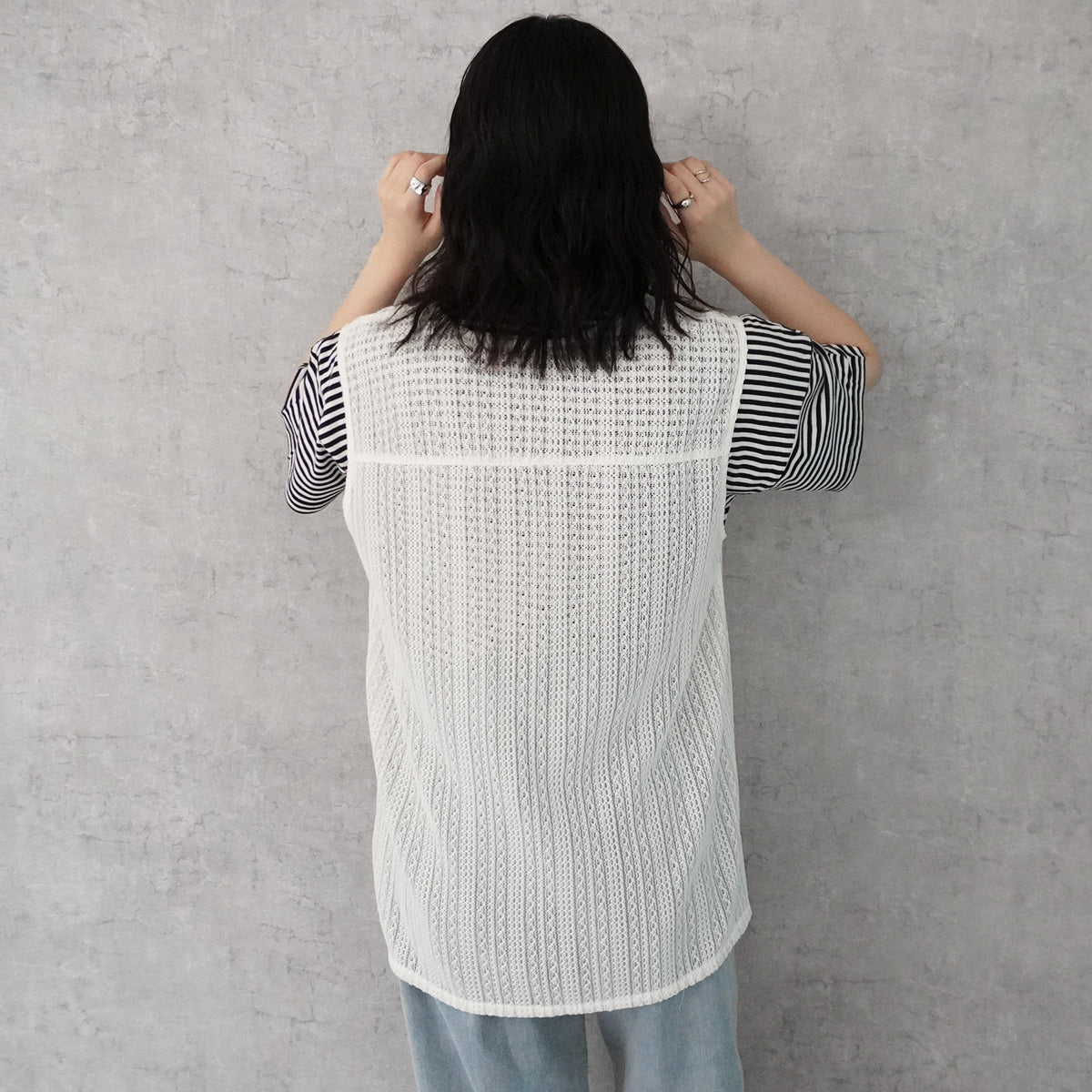 透かし編みレースジレベスト