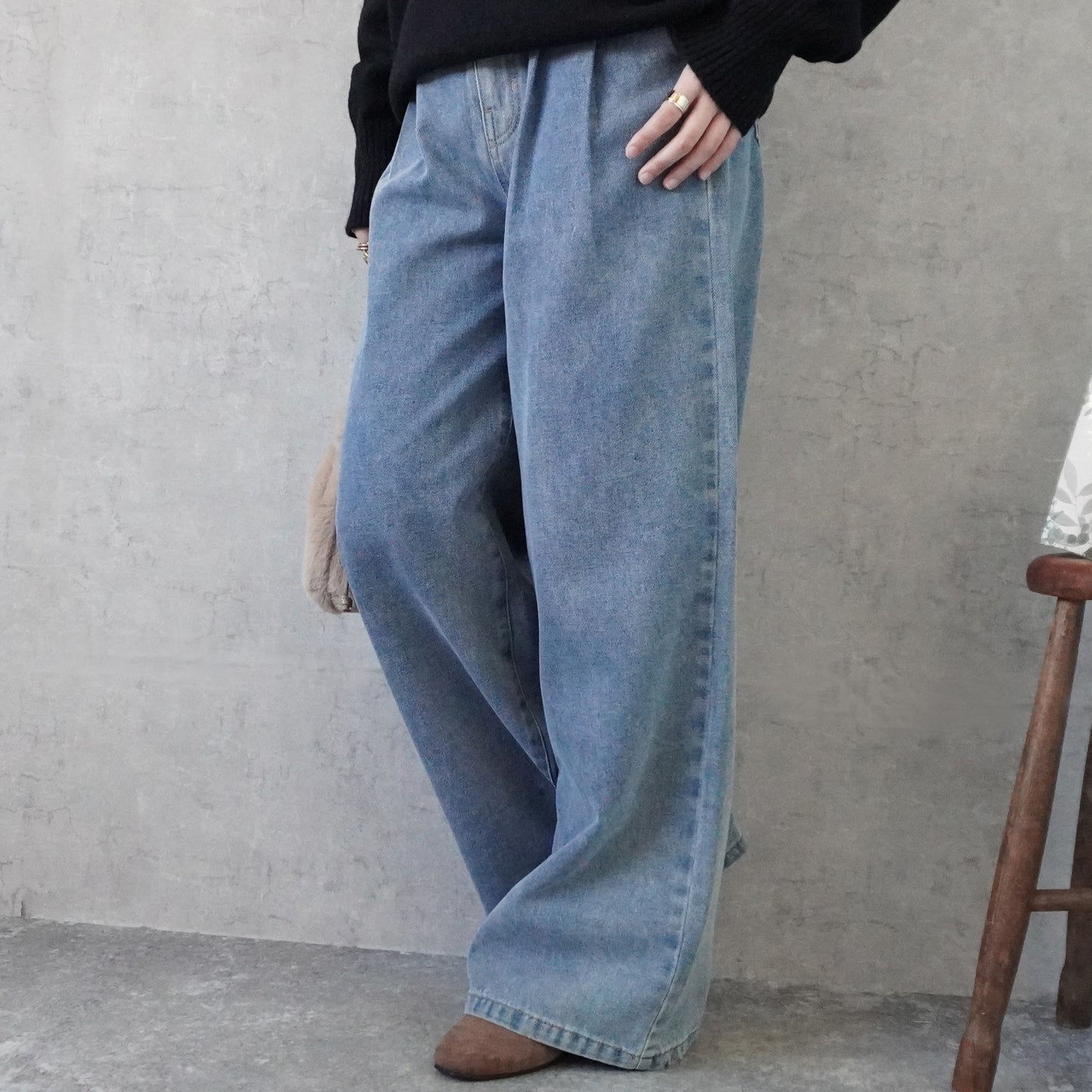 ハイウエストデニムタックワイドパンツ