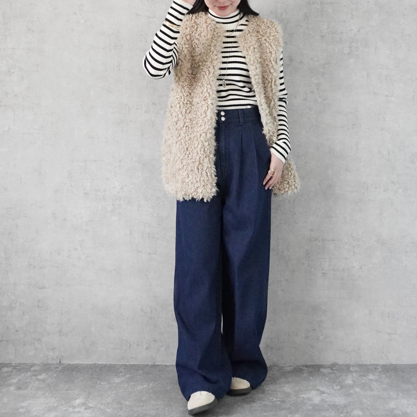 ハイウエストデニムタックワイドパンツ