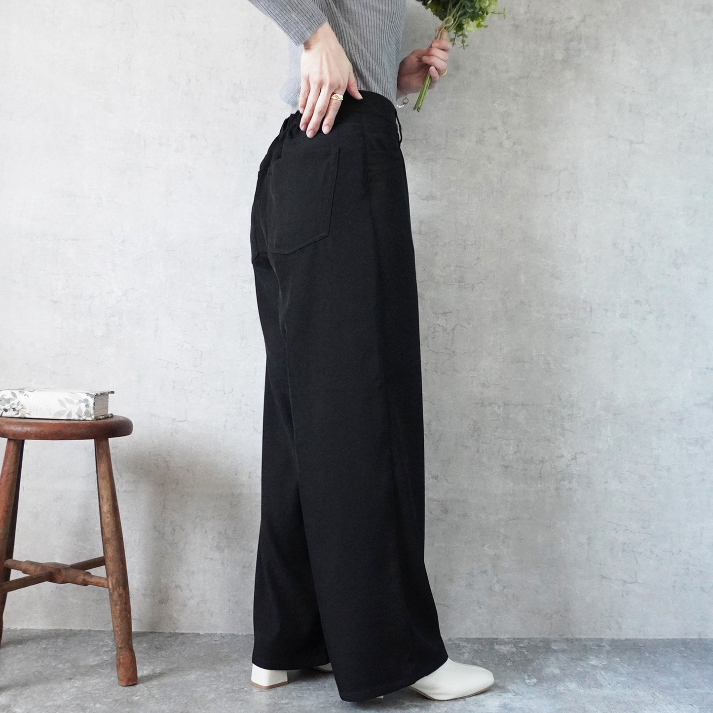 ふんわりなめらか裏微起毛ワイドパンツ