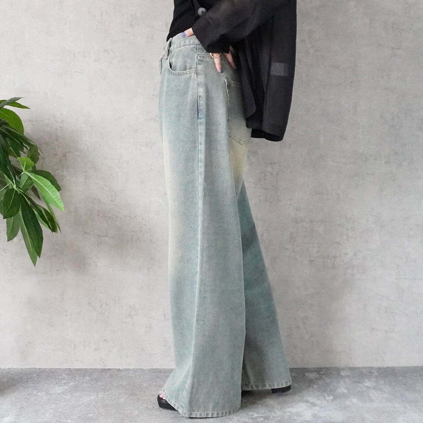 美脚スーパーワイドデニムパンツ