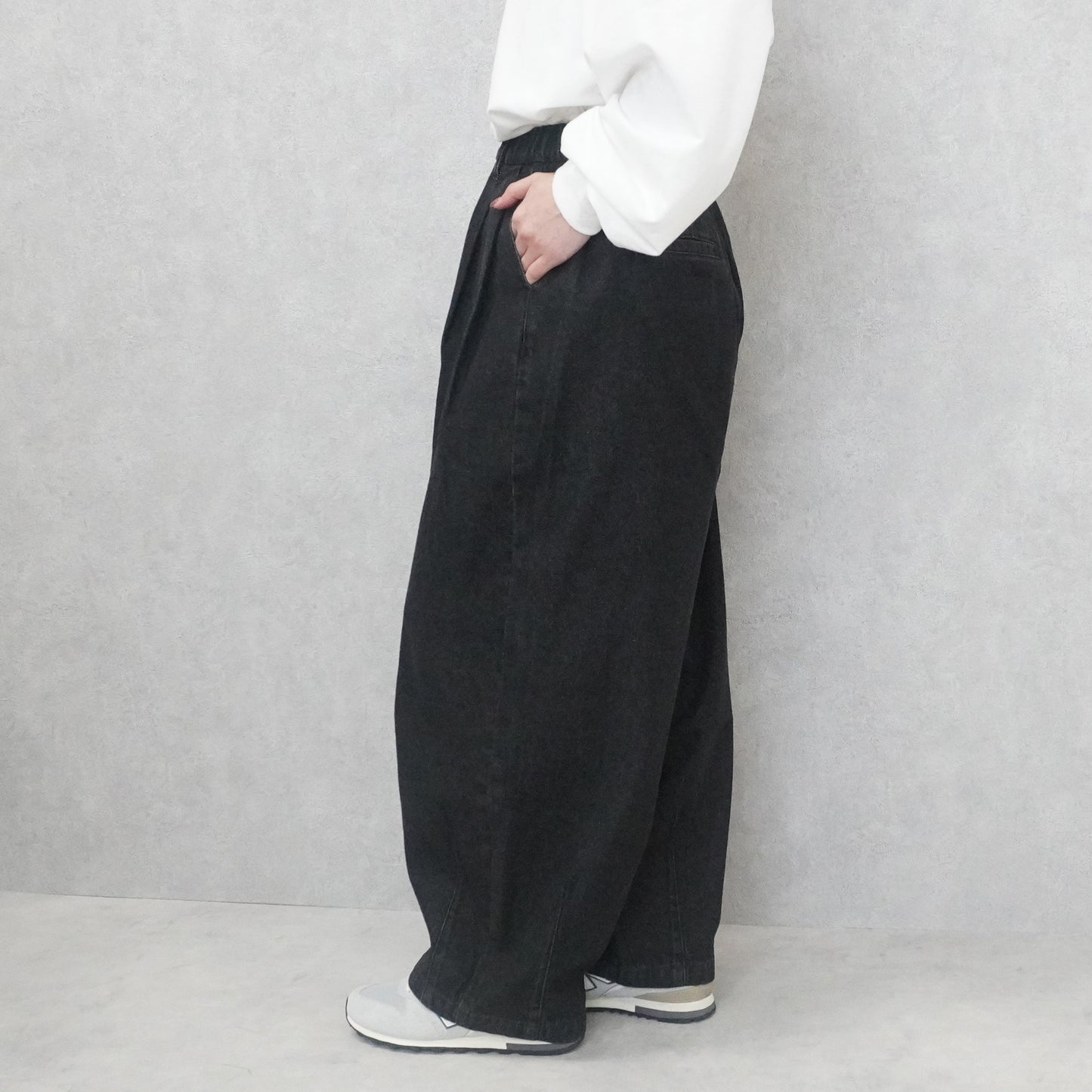 デニムサーカスパンツ