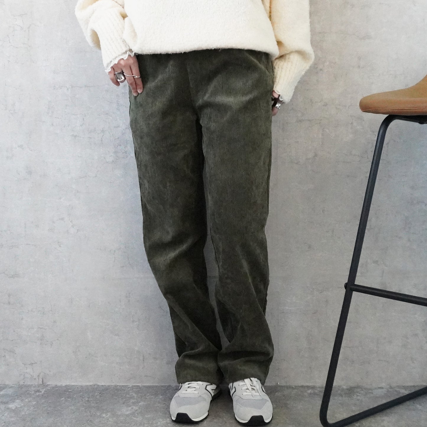 コーデュロイストレートパンツ