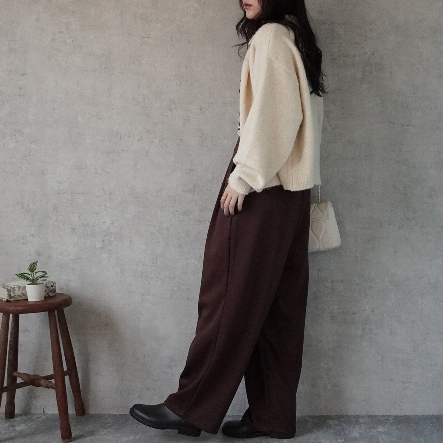 ポンチツータックカーブパンツ