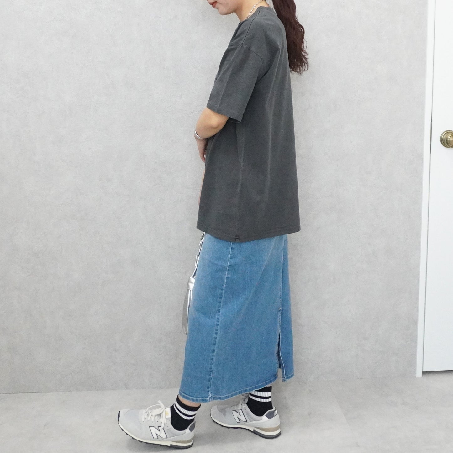 ピグメント刺繡天竺Tシャツ