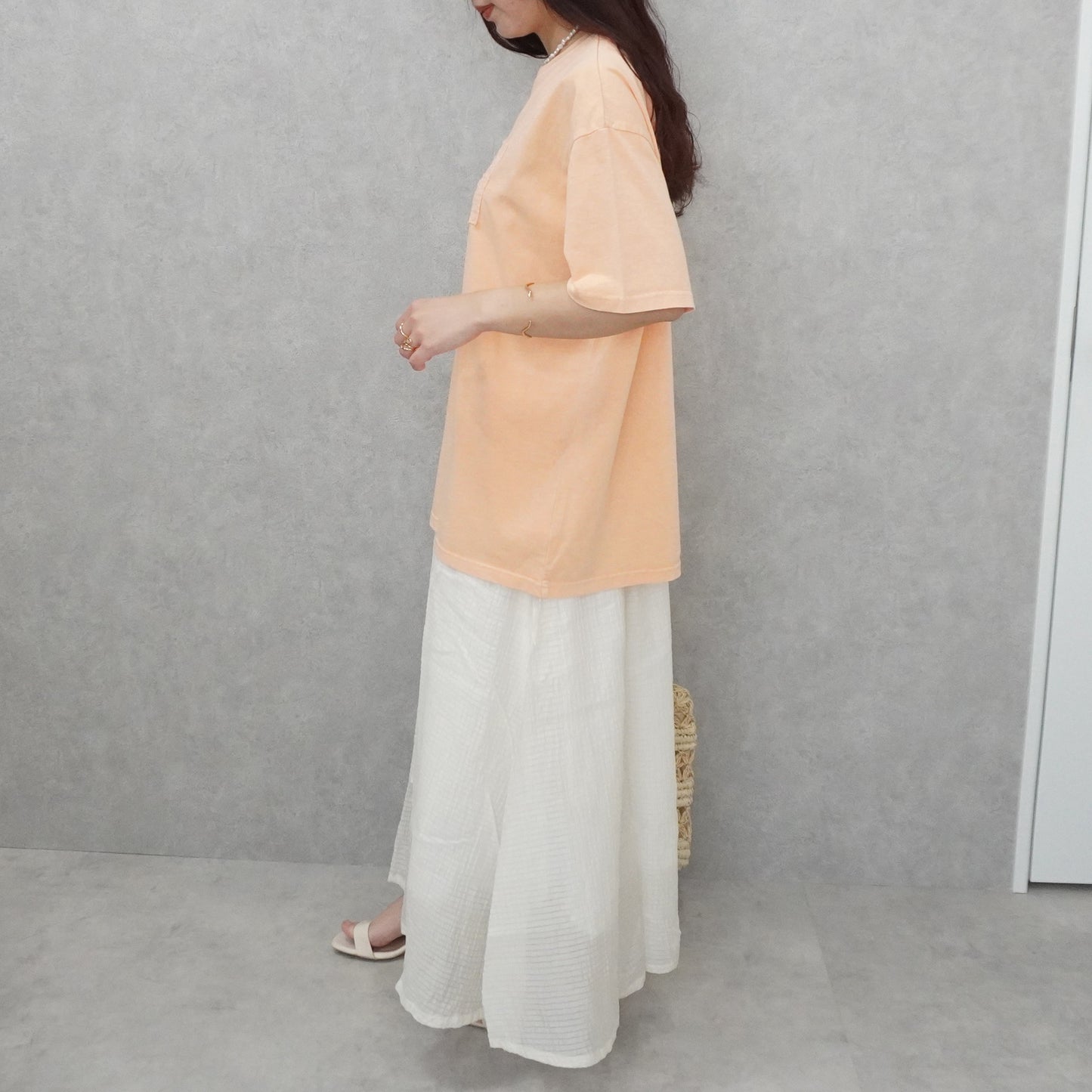ピグメント刺繡天竺Tシャツ