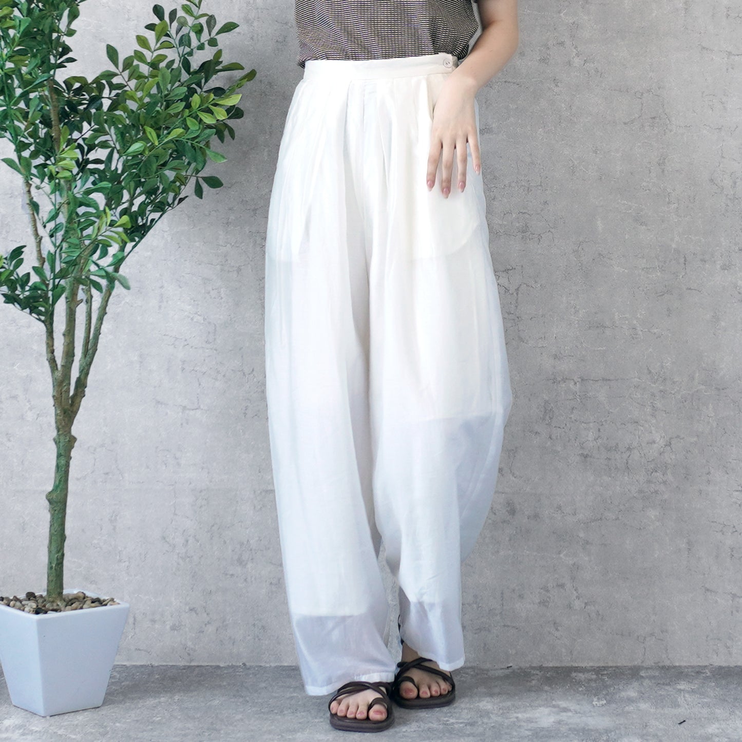 シアーカーブパンツ