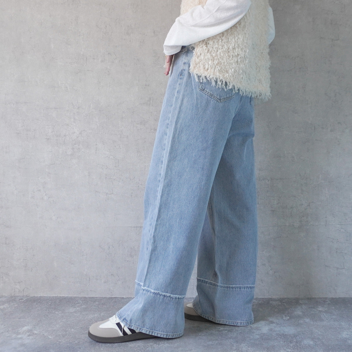 ヴィンテージ風ワイドパンツ