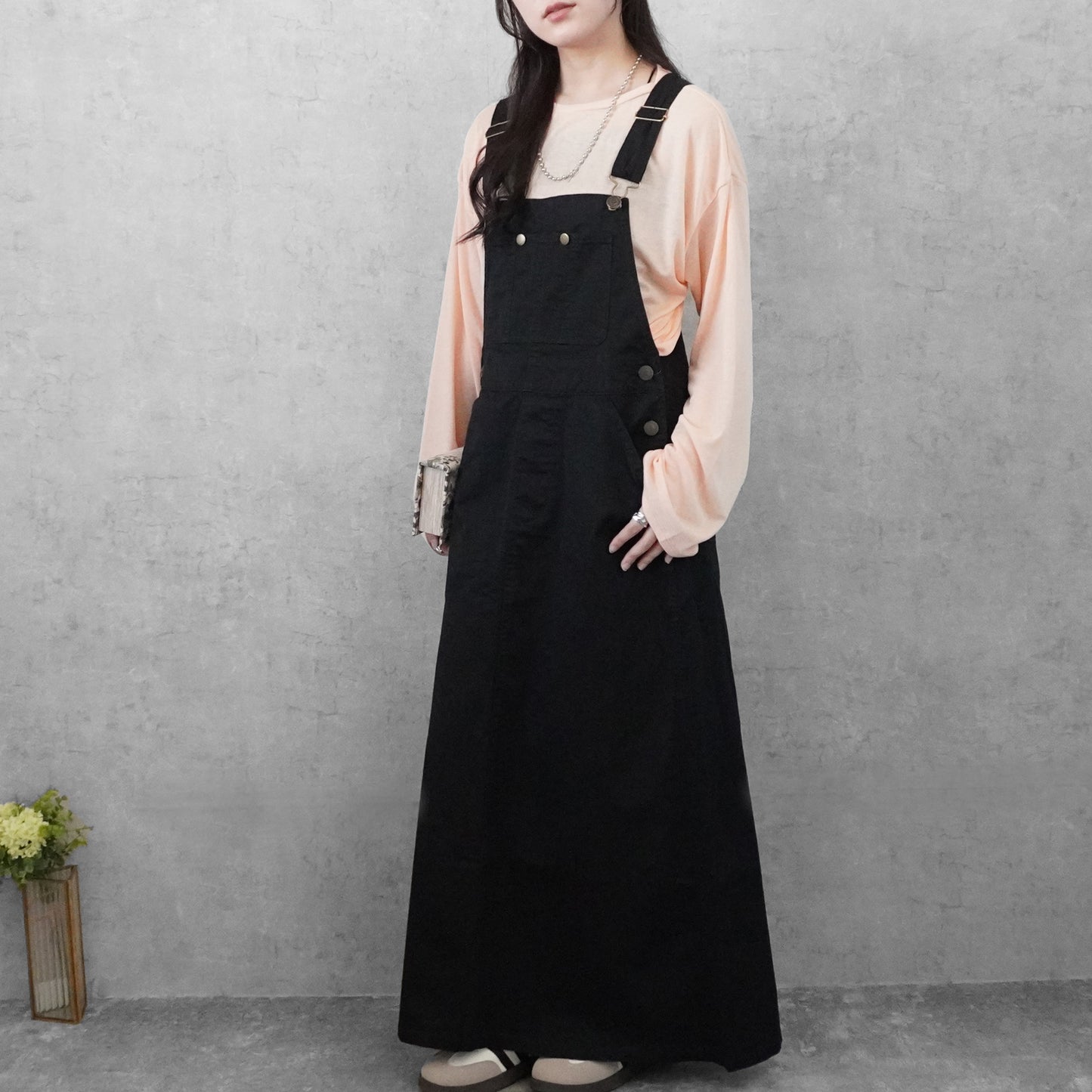 チノサロペットスカート