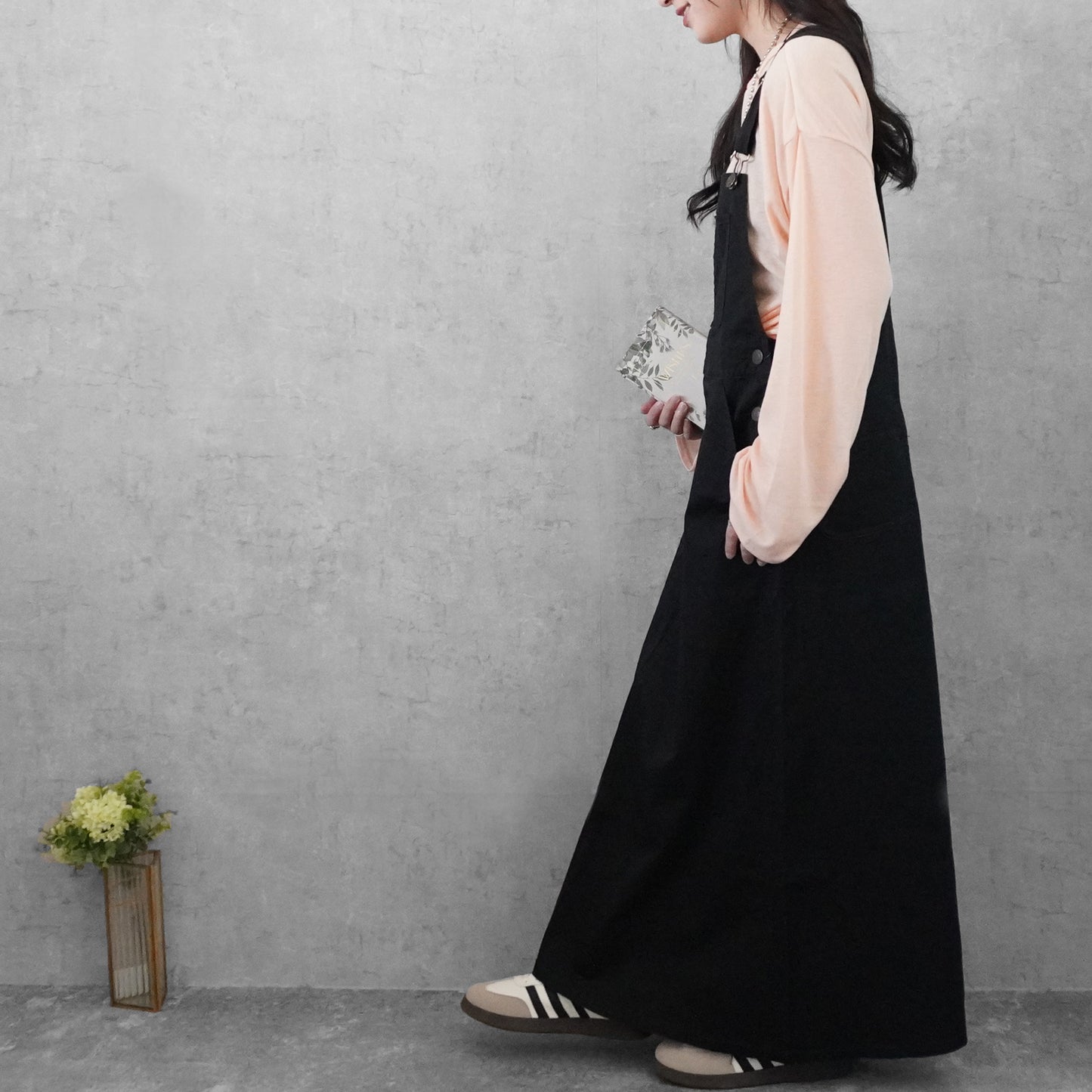 チノサロペットスカート